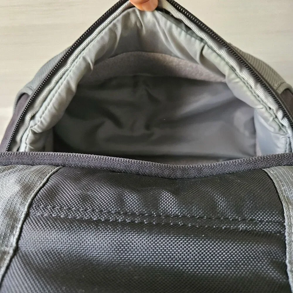 Lowepro CompuDayPack Photo Camera DSLR 250‎ Laptop Travel City Bag Backpack